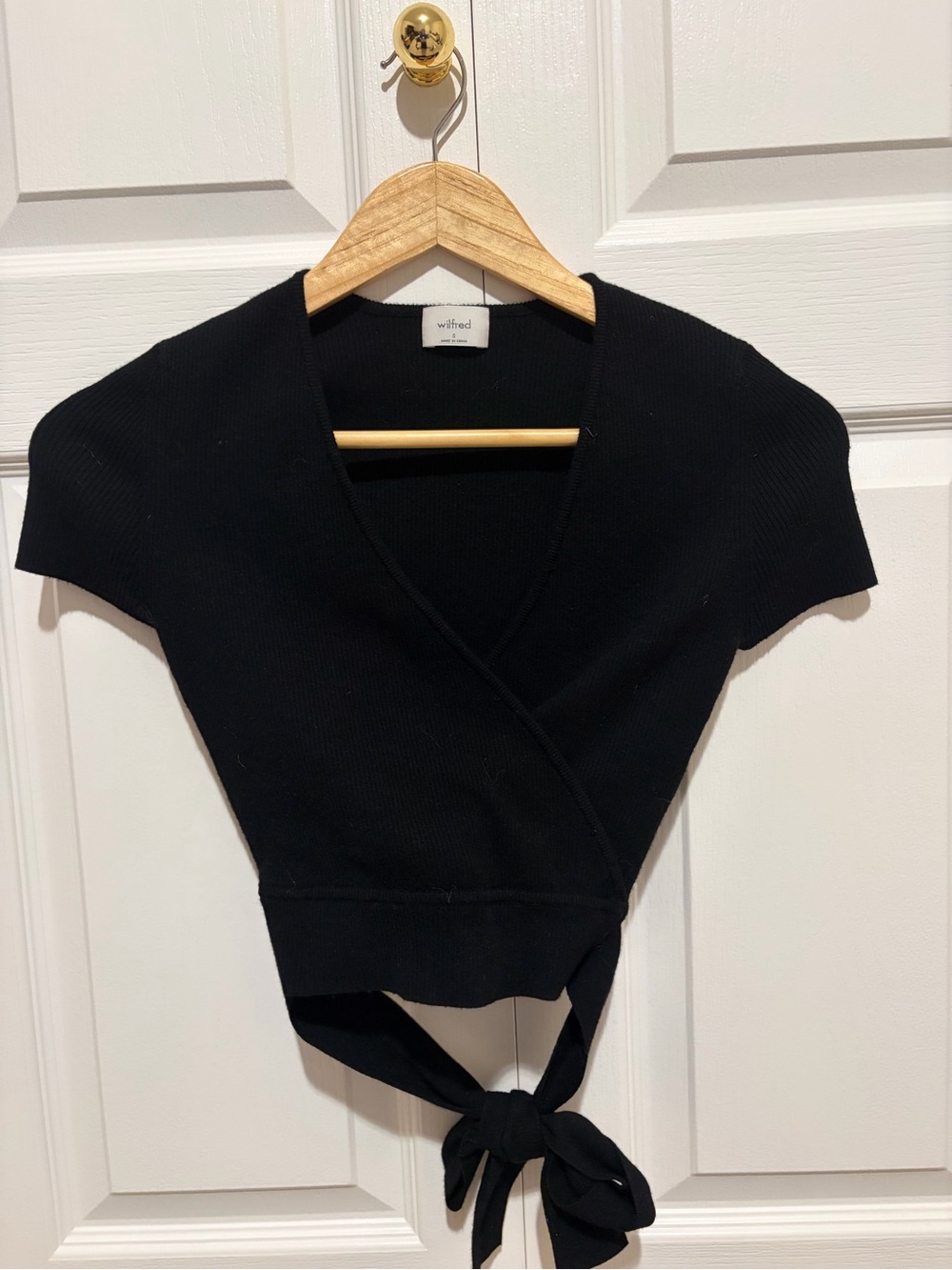 Aritzia Wilfred Black Short-Sleeve ballerina style Wrap Sweater Top